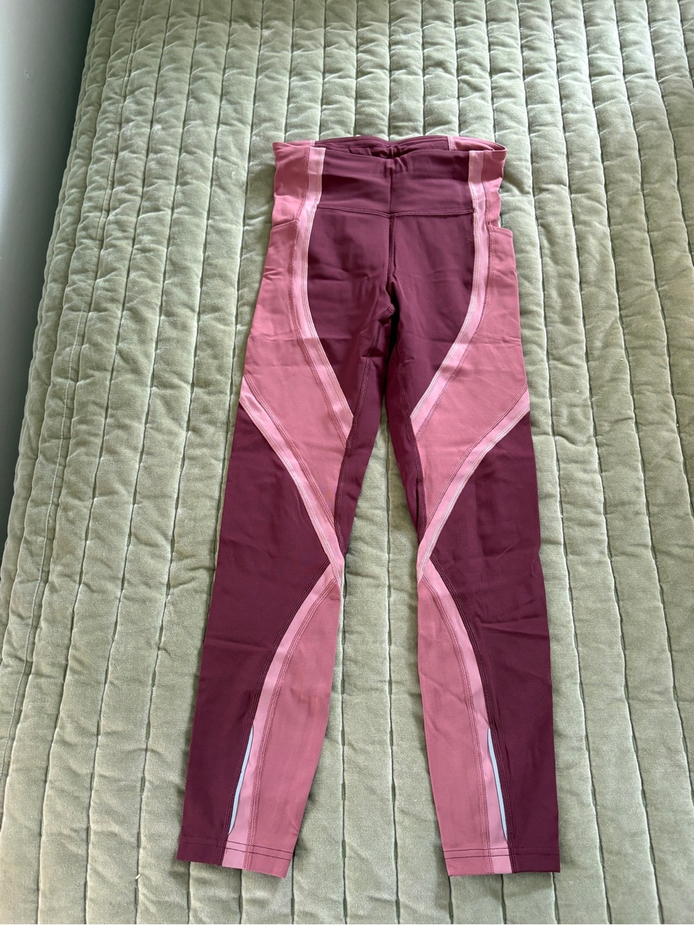 lululemon athletica Two-Tone Rose and Dusty Rose Leggings